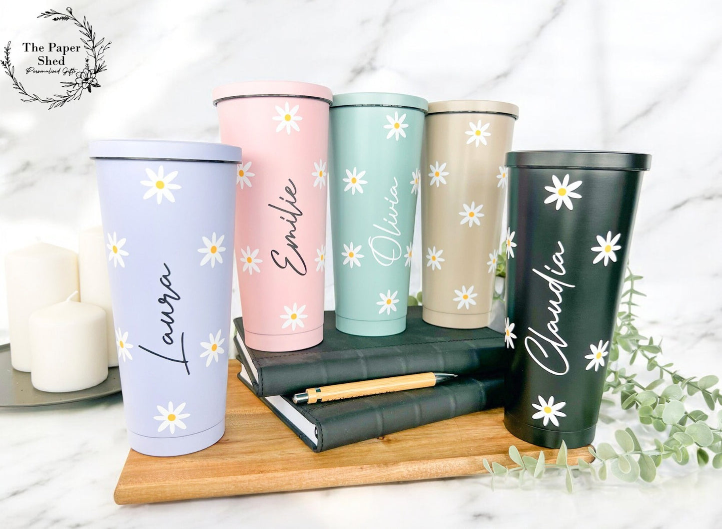 Pastel tall 600ml insulated personalised tumbler with lid and straw daisy