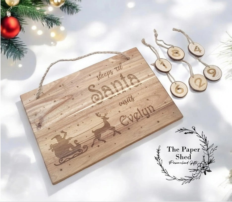 Personalised Sleeps 'til Santa Visits Hanging Board/ Sign with Numbered log slices Engraved Wooden Christmas Countdown Calendar Gift